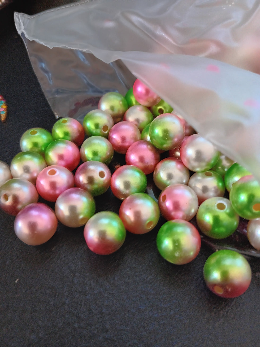 12mm Gradient Pink Green Acrylic Pearl Round Beads